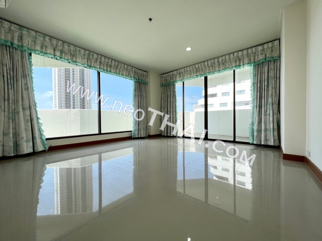Паттайя Квартира 7,800,000 бат - Цена продажи; Jomtien Beach Paradise Condominium